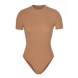 SKIMS Fits Everybody T-Shirt Bodysuit Tan Brown Sienna Snap Closure Size 2X